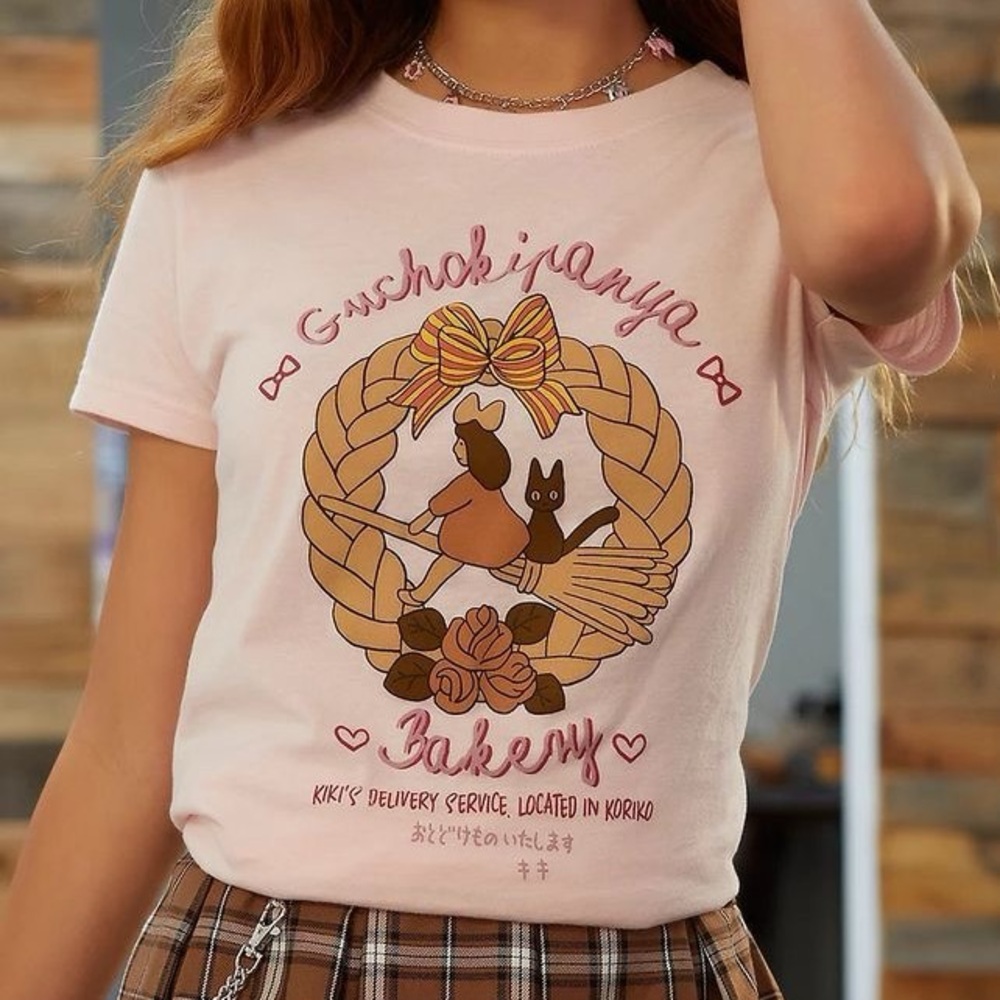 Her Universe Kiki’s Delivery Service Bakery T-Shirt Juniors Size XL